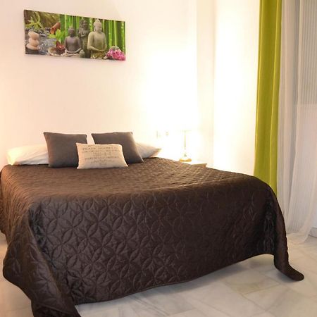 Apartamento Molino De Viento Apartment Фуeнхирола Екстериор снимка