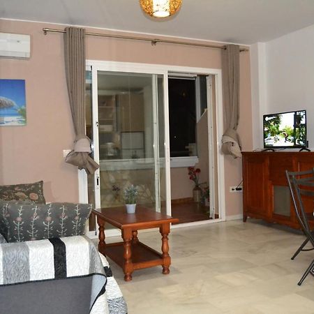 Apartamento Molino De Viento Apartment Фуeнхирола Екстериор снимка
