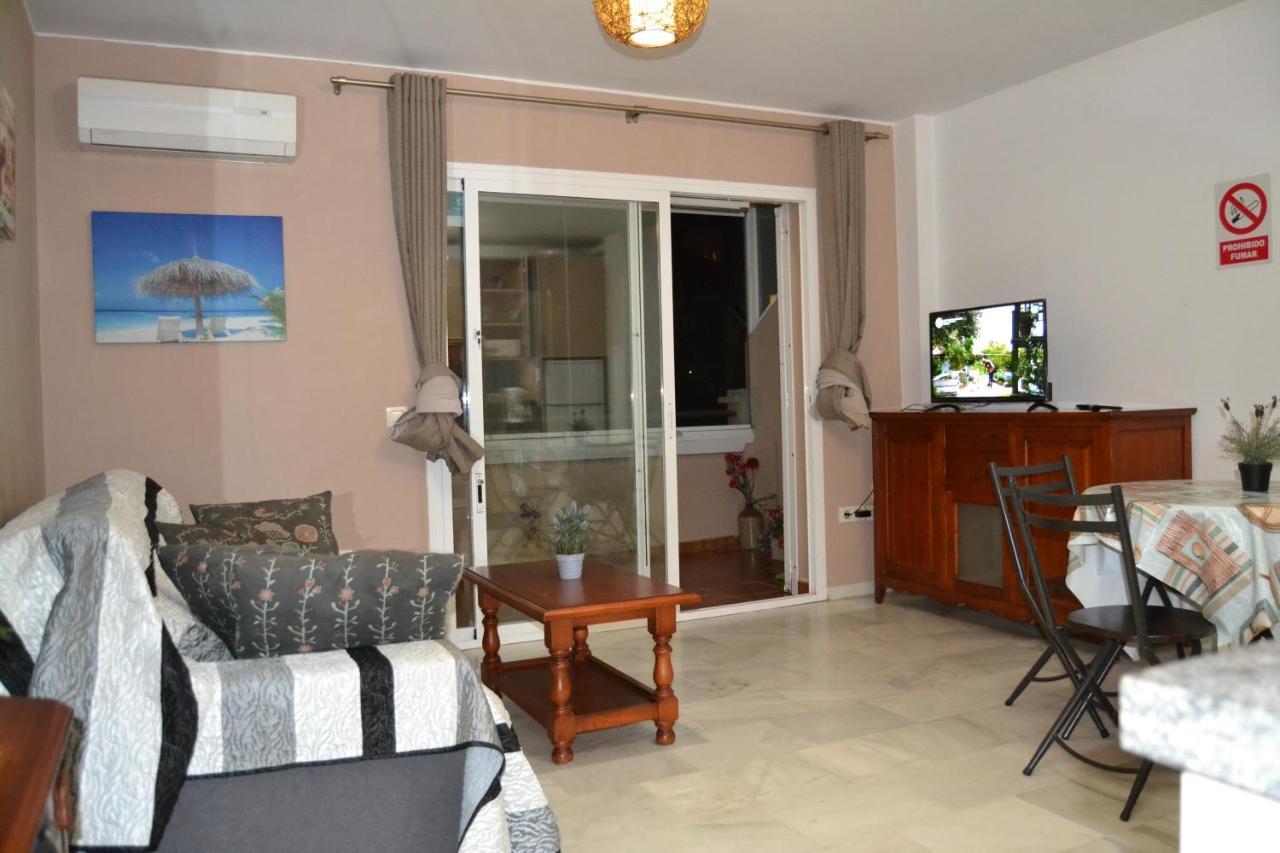 Apartamento Molino De Viento Apartment Фуeнхирола Екстериор снимка