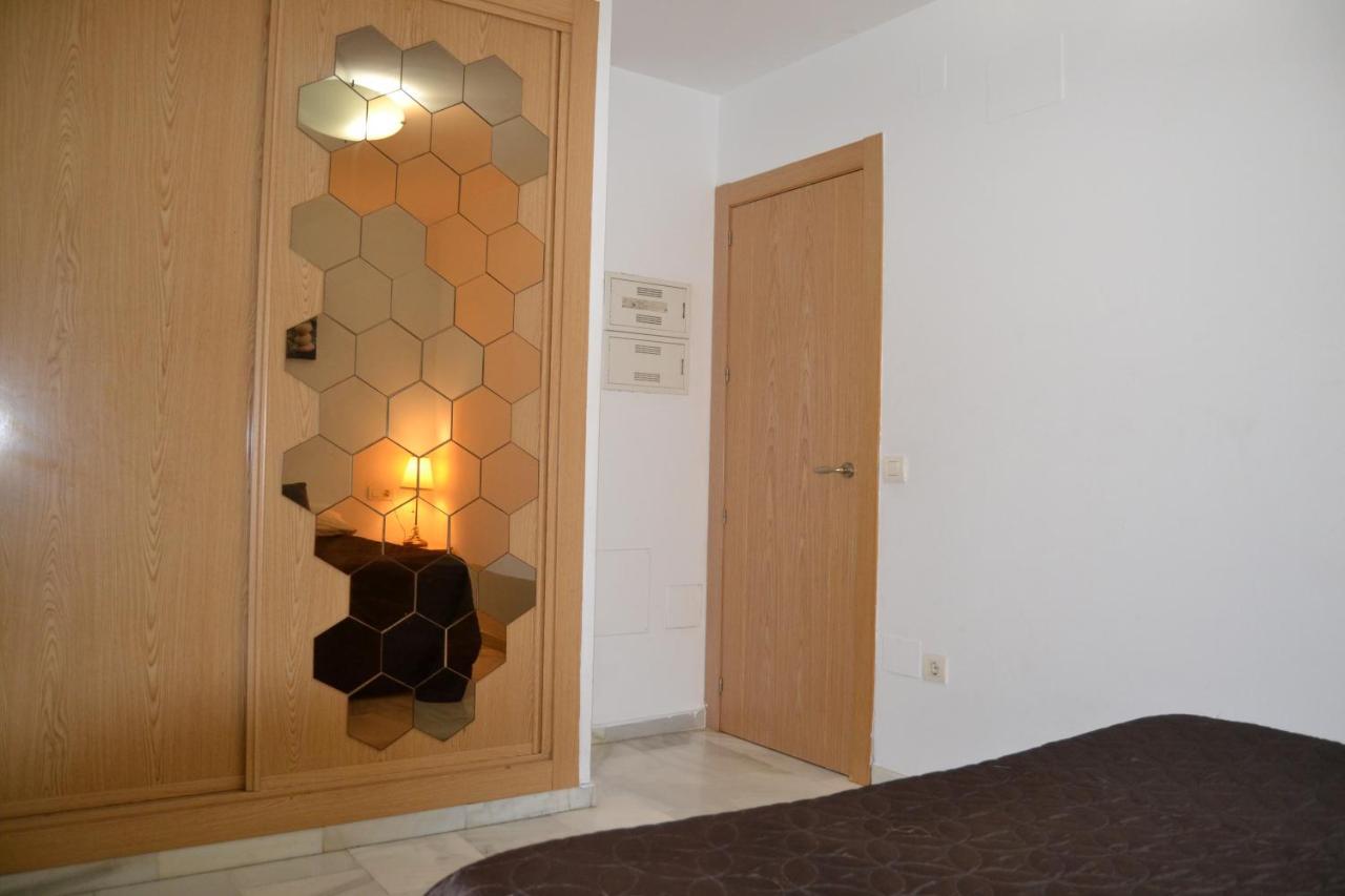 Apartamento Molino De Viento Apartment Фуeнхирола Екстериор снимка