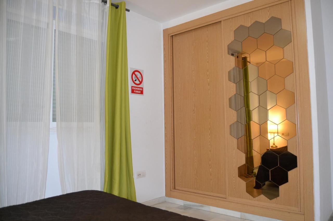 Apartamento Molino De Viento Apartment Фуeнхирола Екстериор снимка
